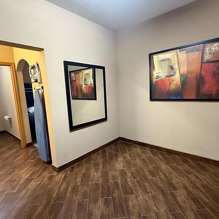 Floresville Executive Inn & Suites المظهر الخارجي الصورة