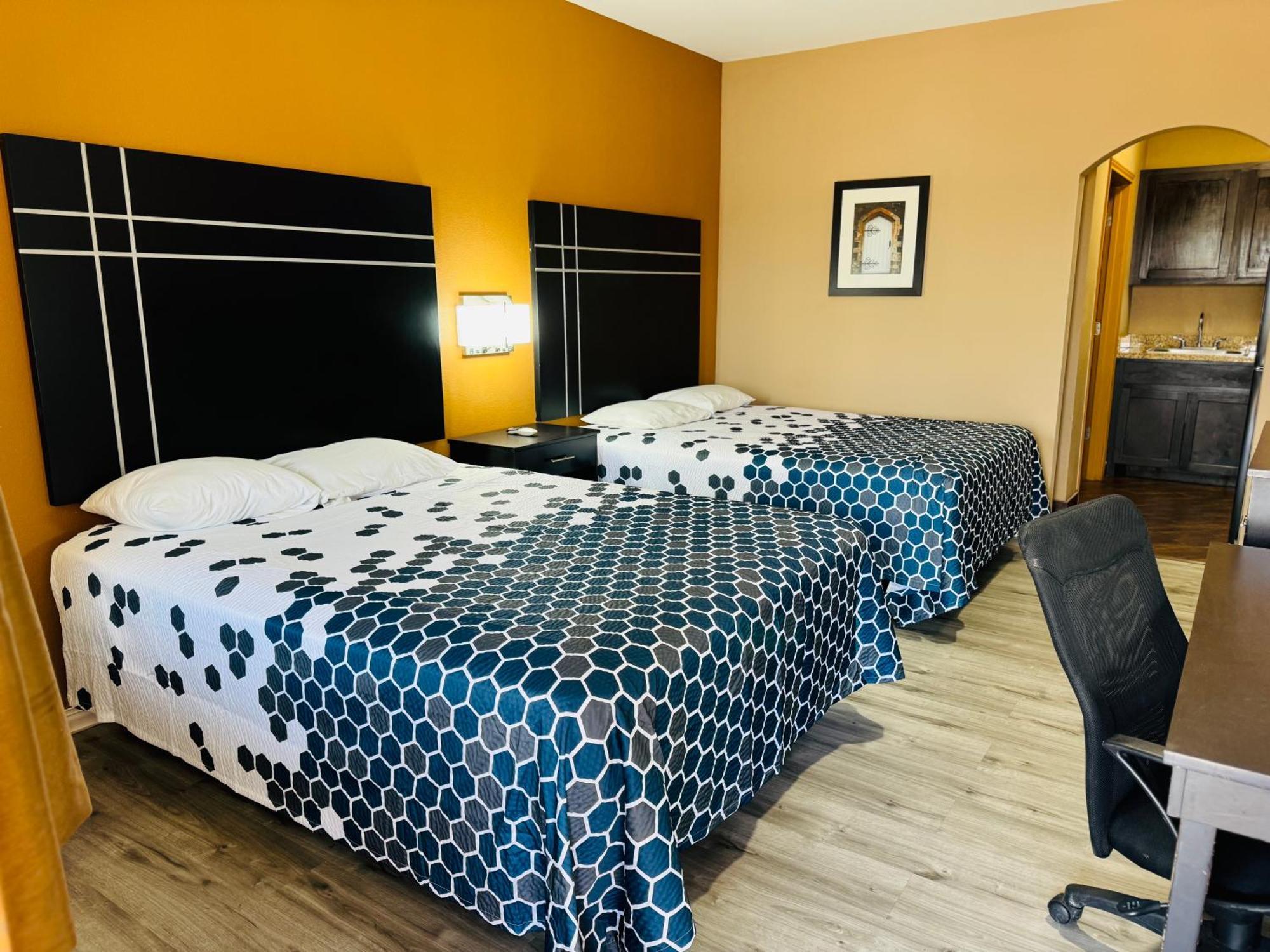 Floresville Executive Inn & Suites المظهر الخارجي الصورة