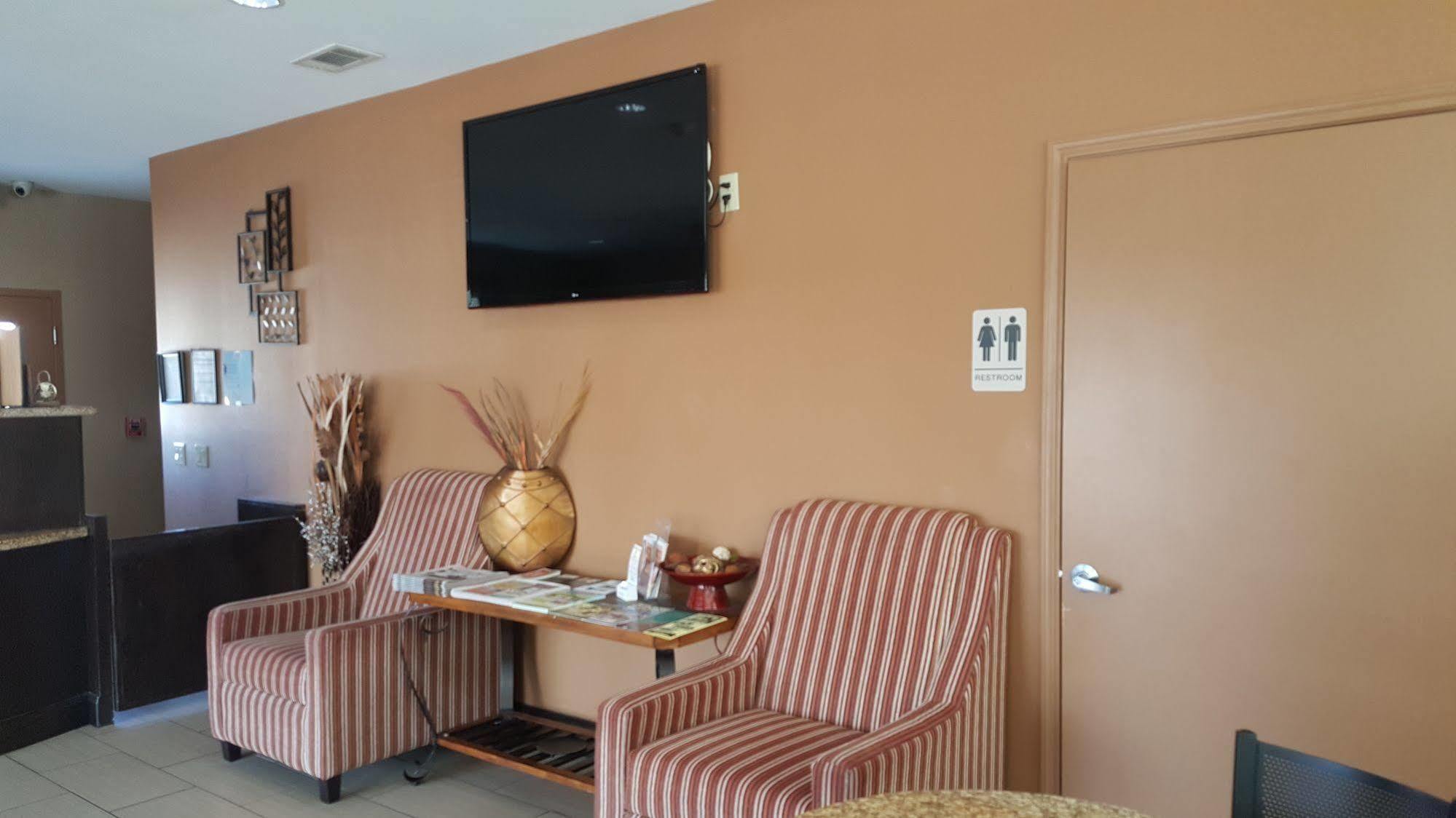 Floresville Executive Inn & Suites المظهر الخارجي الصورة